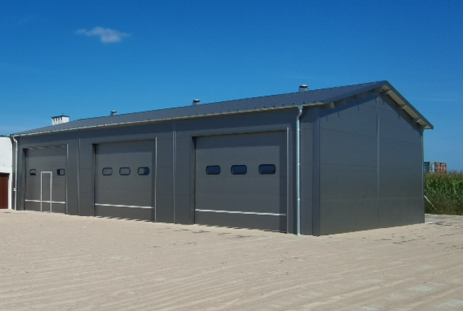 Angaras/ garažas 12x18 m (216 m²)