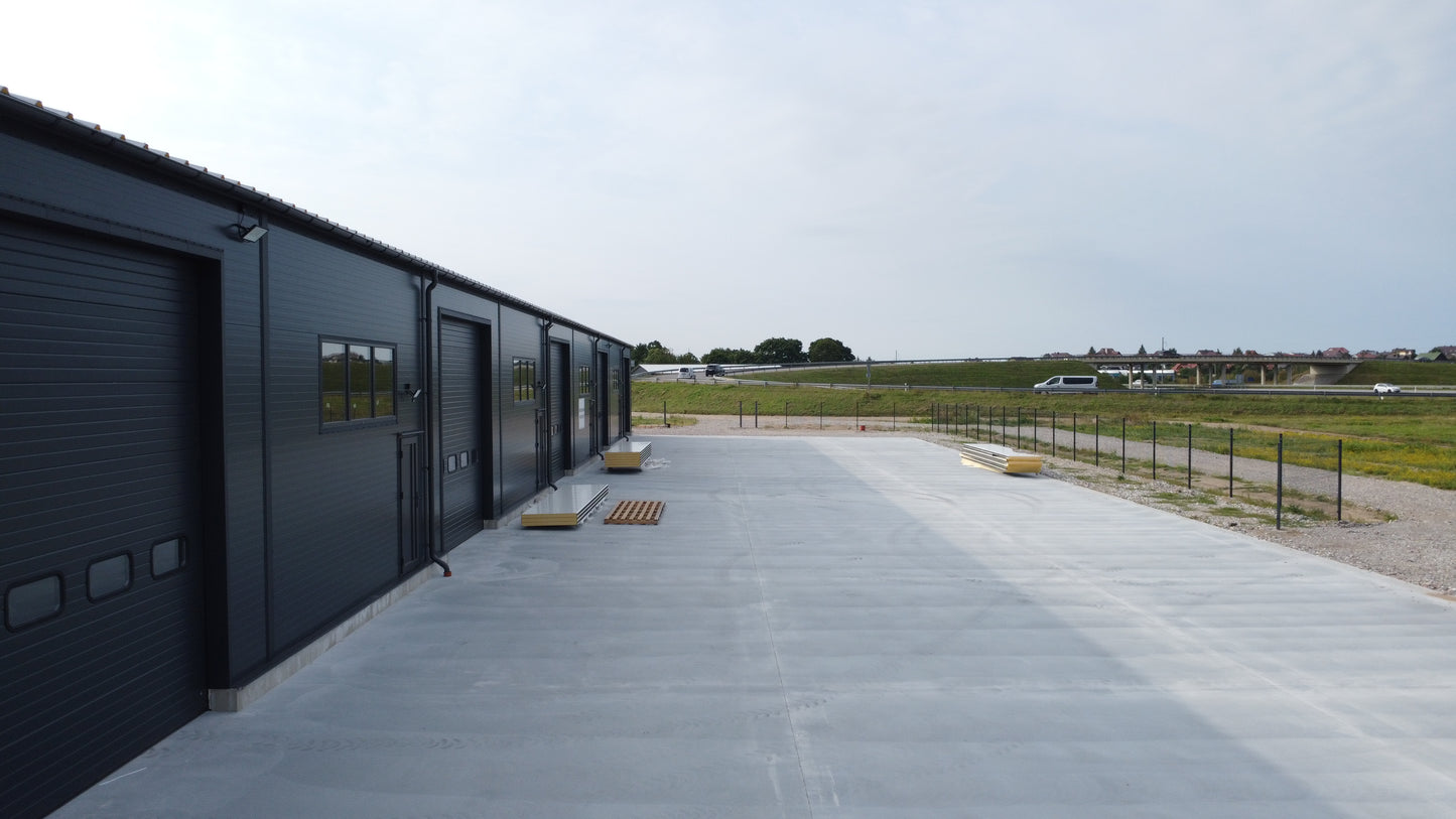 Angaras/ garažas 12x60 m (720m²)