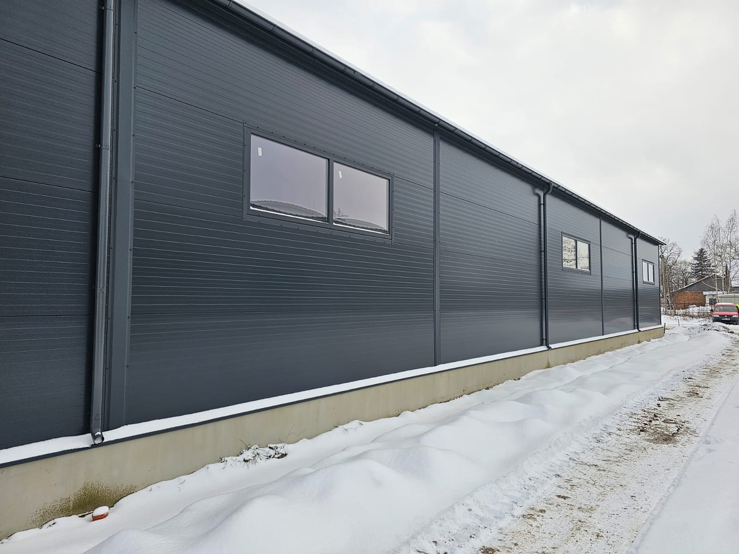 Angaras/ garažas 12x42 m (504 m²)